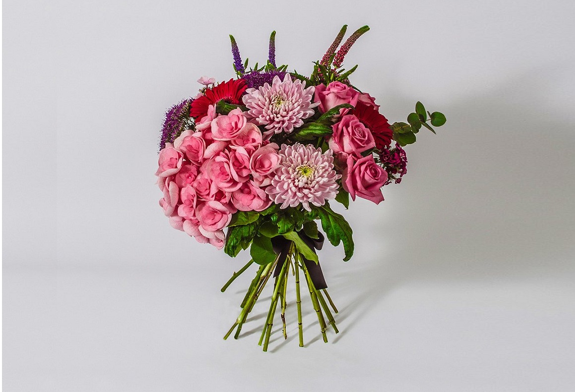 Send Online Flowers to UK England Best Florist Windsor Berkshire