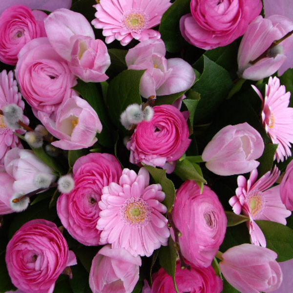 Send Online Flowers to UK England Best Florist Windsor Berkshire