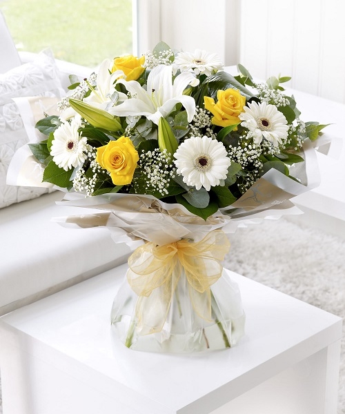 Send Online Flowers to UK England Best Florist Windsor Berkshire