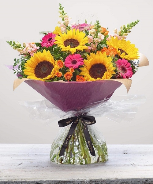 Send Online Flowers to UK England Best Florist Windsor Berkshire